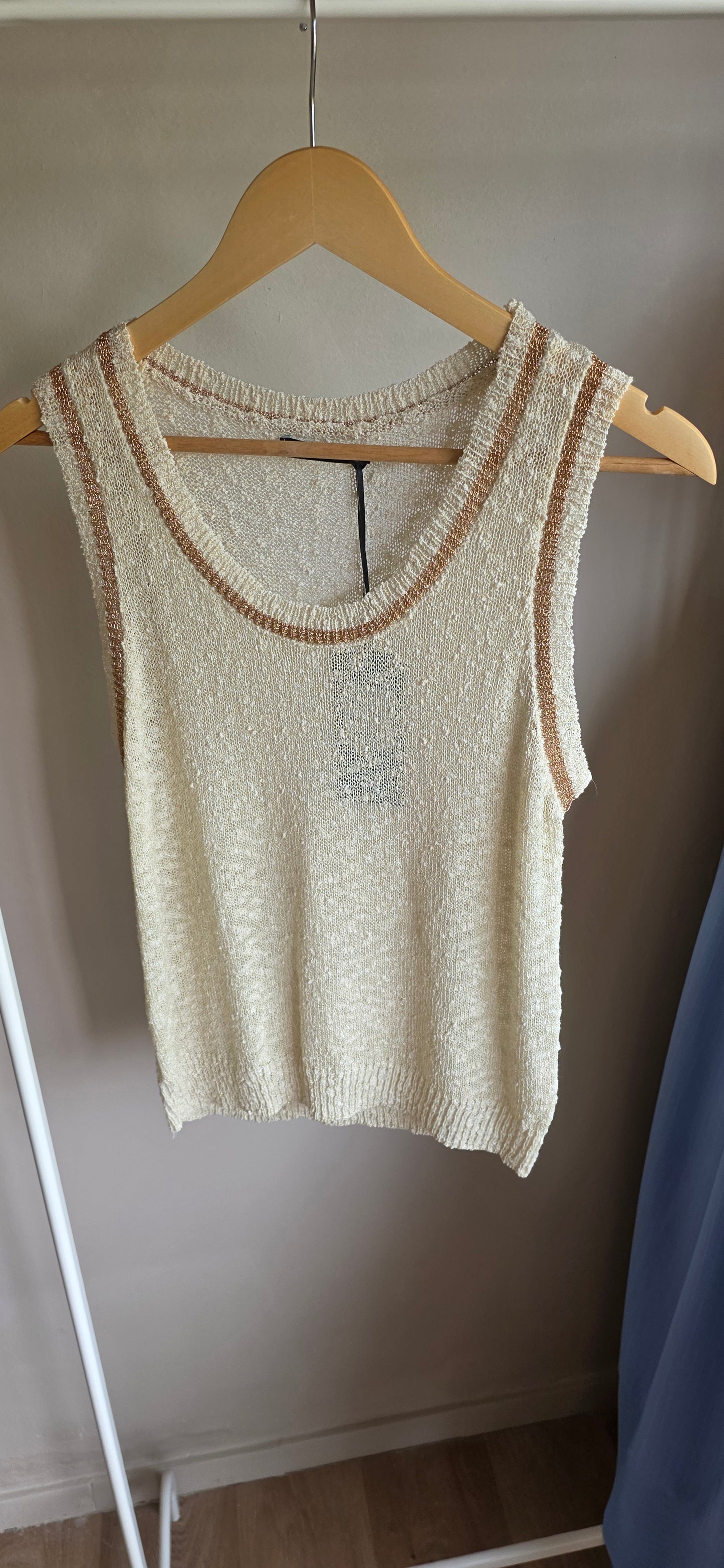 Soft Knit Tank Top – Cream/ White