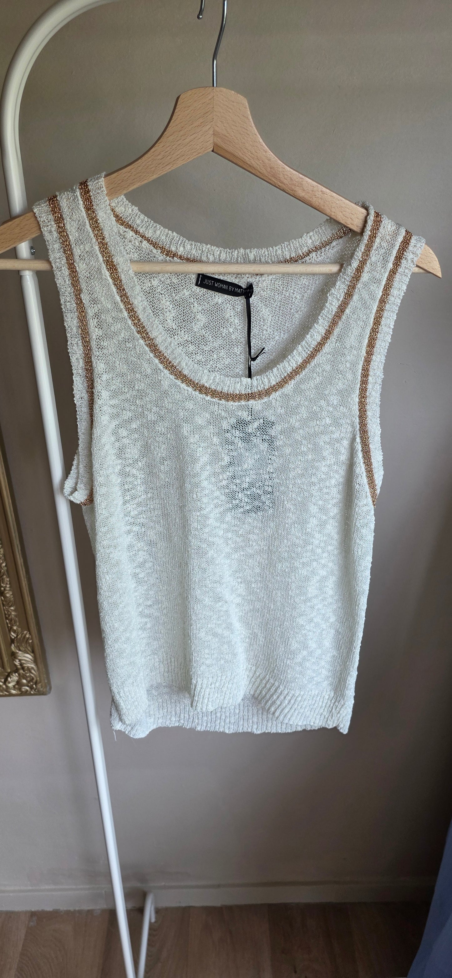 Soft Knit Tank Top – Cream/ White