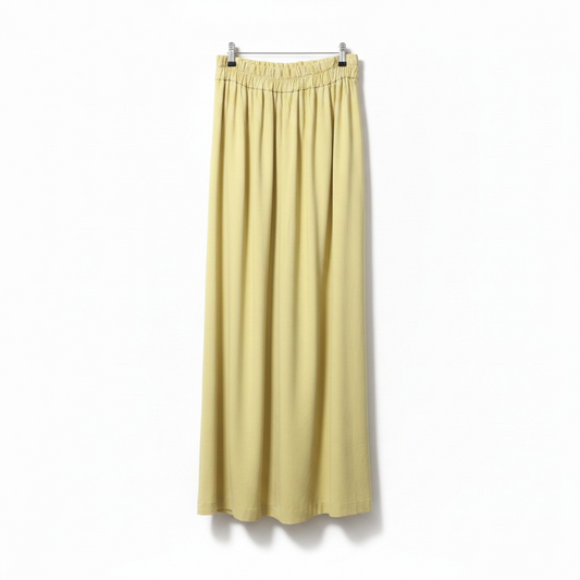 Flowy Maxi Skirt with Elastic Waist – Soft Yellow