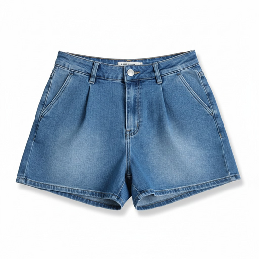 High-Waist Denim Shorts – Relaxed Fit